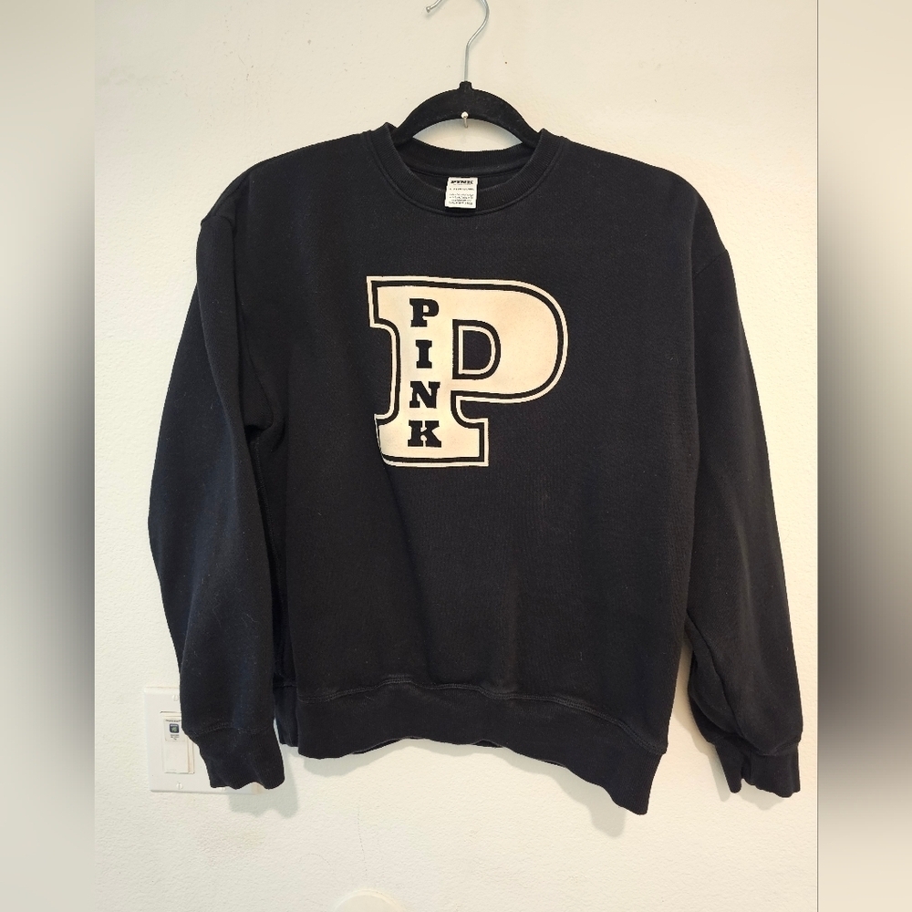 PINK Victoria's Secret Womans  Black Ivy Clasic  Crewneck Sweater